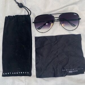 QUAY SUNGLASSES HIGH KEY